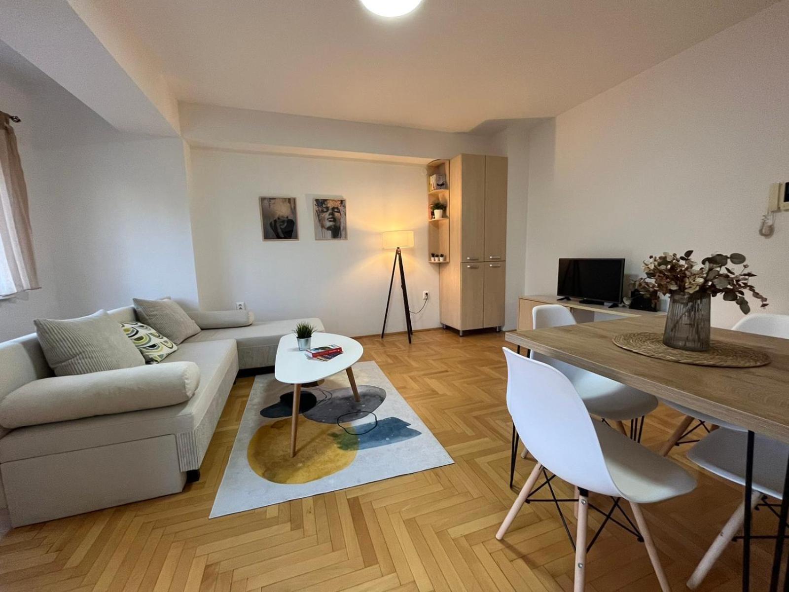 Best Value-Apartment In Szkopje Kültér fotó